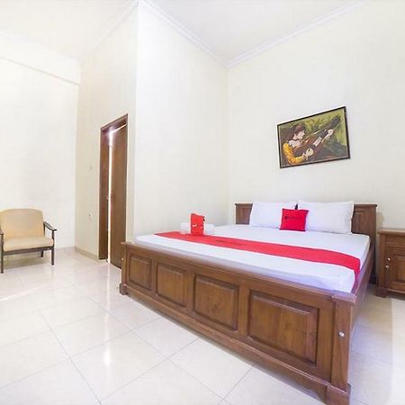 RedDoorz near Nusa Cendana University Kupang  Exterior foto