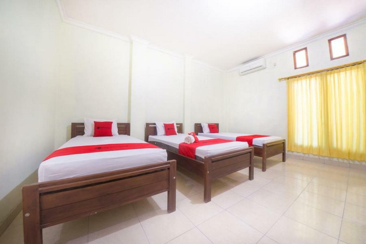 RedDoorz near Nusa Cendana University Kupang  Exterior foto